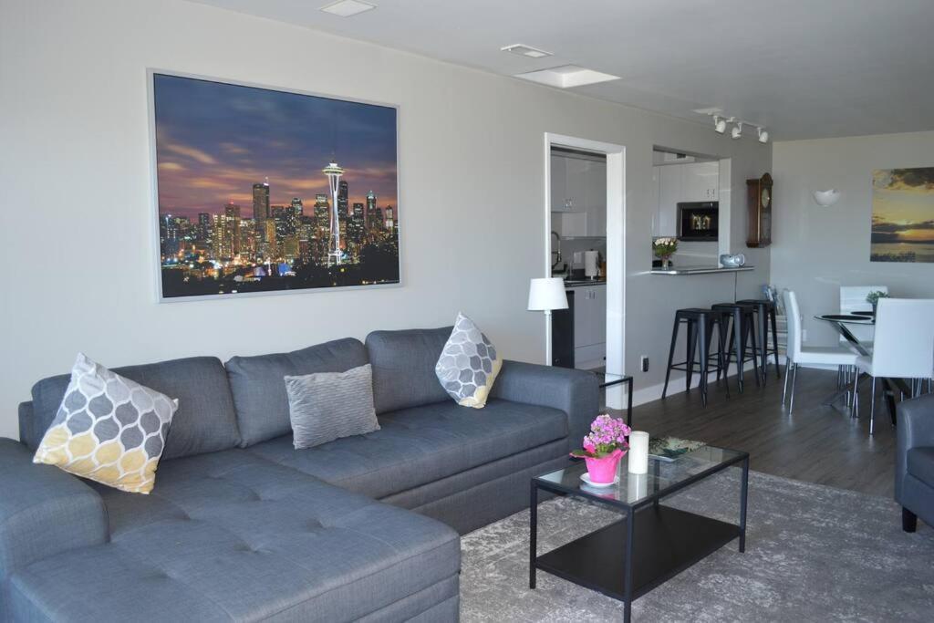1-Bedroom Seaview Guesthouse On Seattle Luxury Estate With Views Of Olympic Mountains Kültér fotó