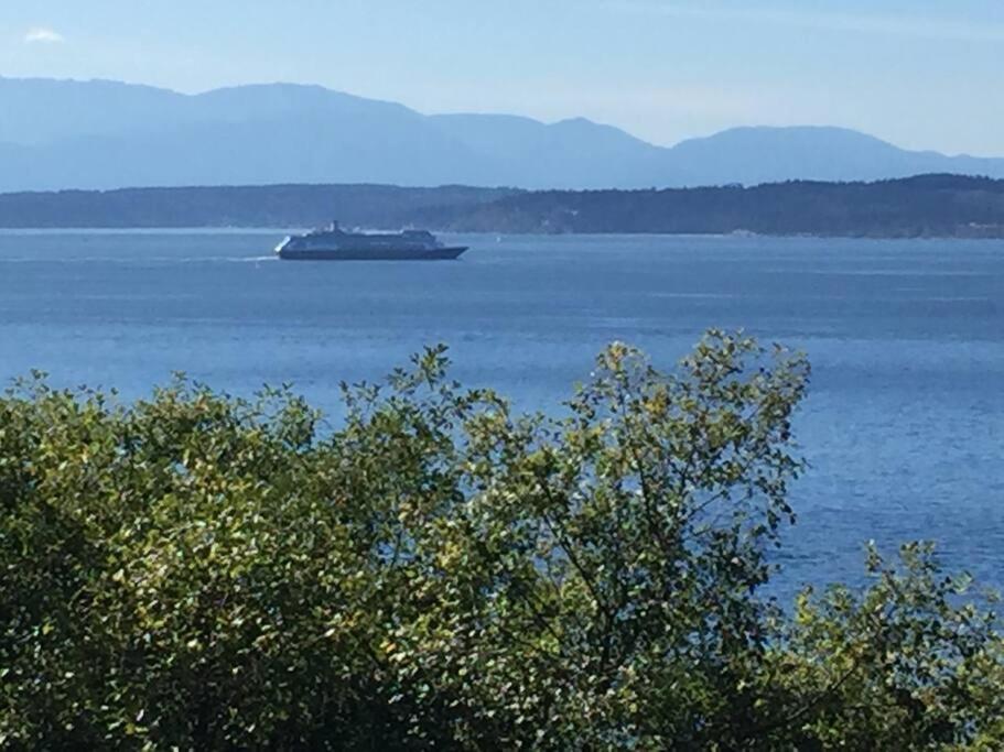 1-Bedroom Seaview Guesthouse On Seattle Luxury Estate With Views Of Olympic Mountains Kültér fotó