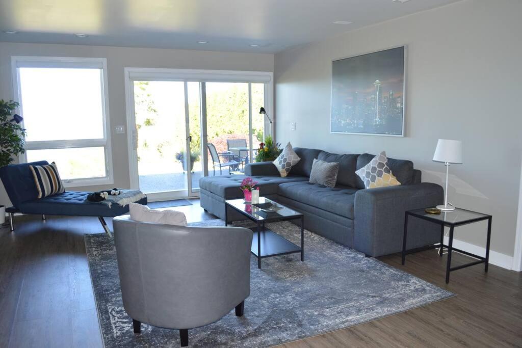1-Bedroom Seaview Guesthouse On Seattle Luxury Estate With Views Of Olympic Mountains Kültér fotó